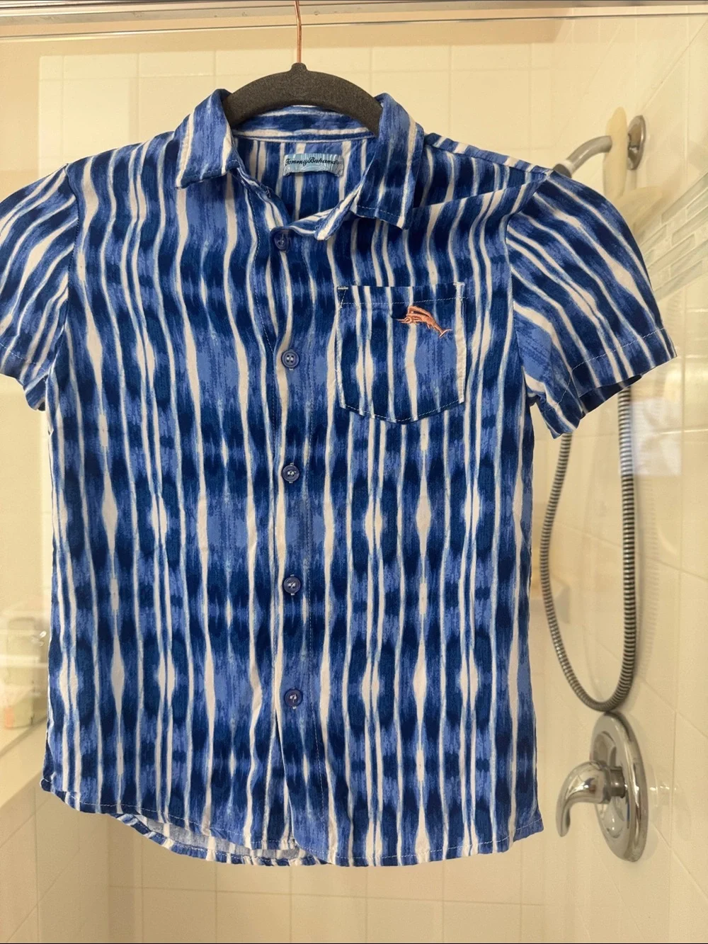 Tommy Bahama Blue and White Striped Short-Sleeve Button-Down Shirt